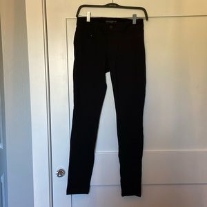 GUESS Black stretch pants (skinny)